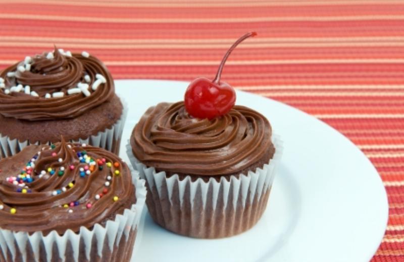 Creative Alcohol-Infused Frosting Ideas