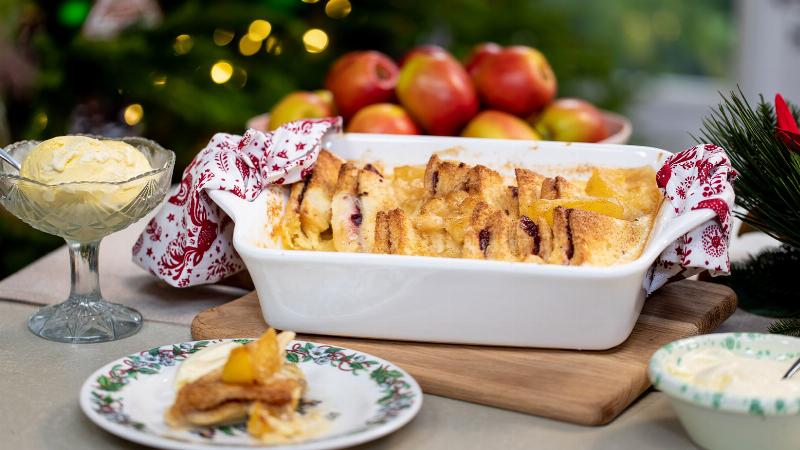 Apple Cranberry Bread Pudding 