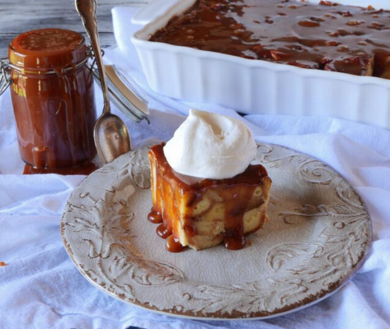 Baked Bread Pudding with Caramel Sauce