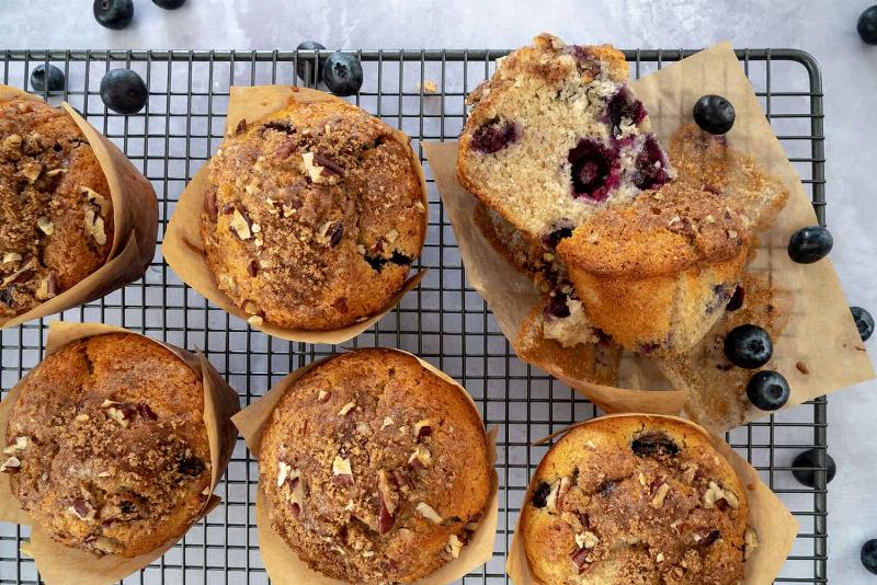 Baked gluten-free blueberry cupcakes