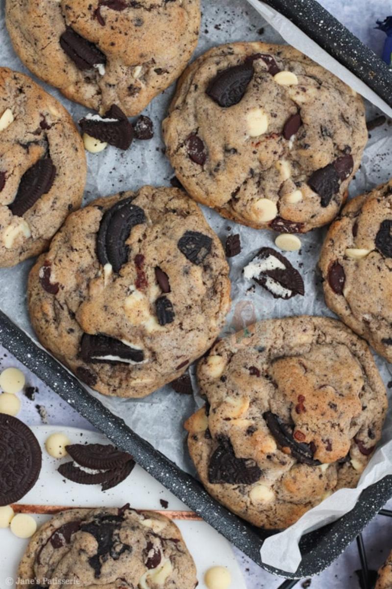 Baked Oreo Stuffed Cookies