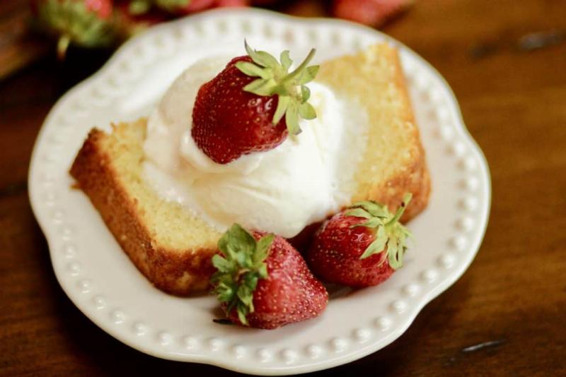 A baked pound cake in a loaf pan.