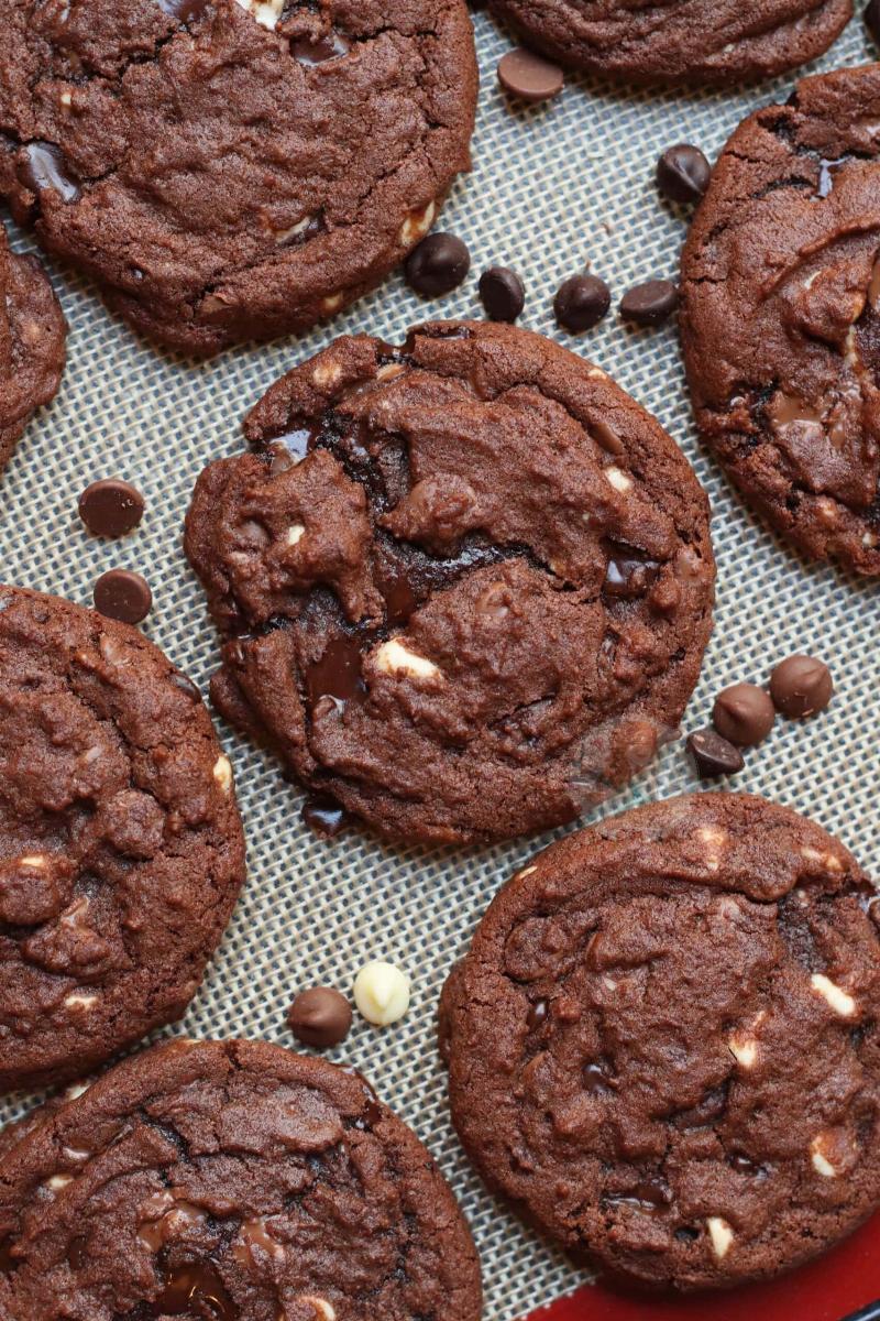 Baked Ube Crinkle Cookies