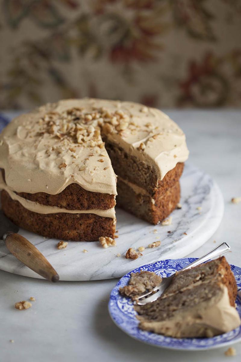 Banana Cake with Cream Cheese Frosting