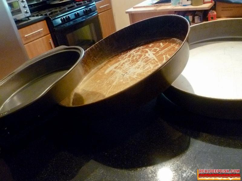 Best Cake Pans: Aluminum vs Nonstick