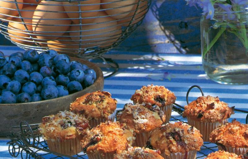 Blueberry muffins made with frozen blueberries