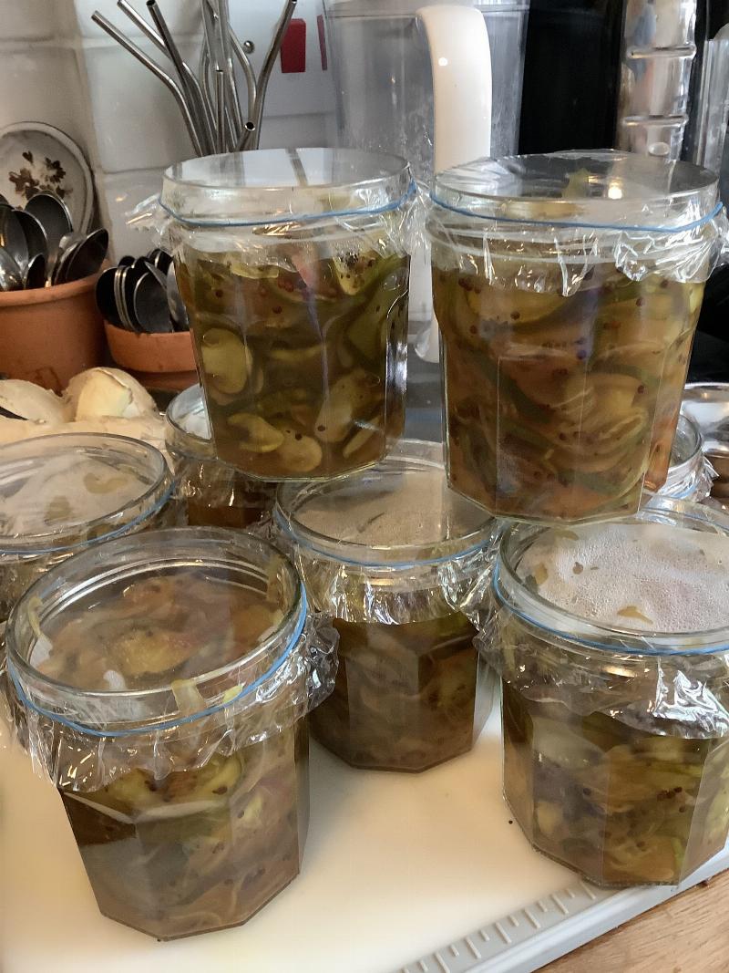 Serving Suggestions for Bread and Butter Pickles