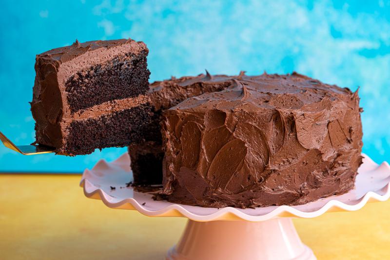 Chocolate Cake Baking at Low Temperature