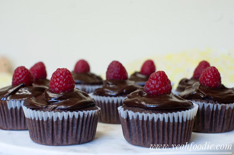 Chocolate Cupcake with Ganache