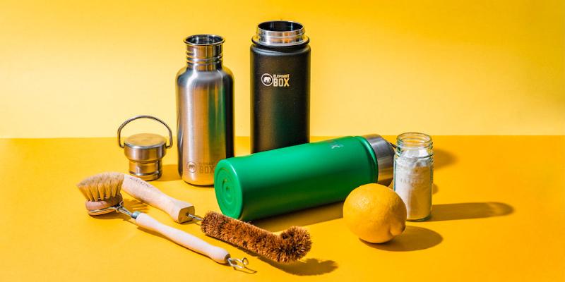 Cleaning Reusable Baking Cups with Soapy Water