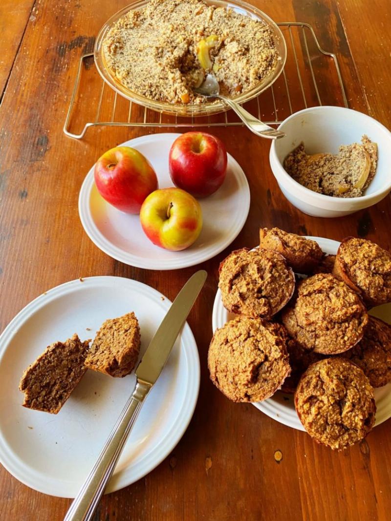 Cupcakes Made with Natural Sweeteners Like Dates, Maple Syrup, Honey, and Coconut Sugar