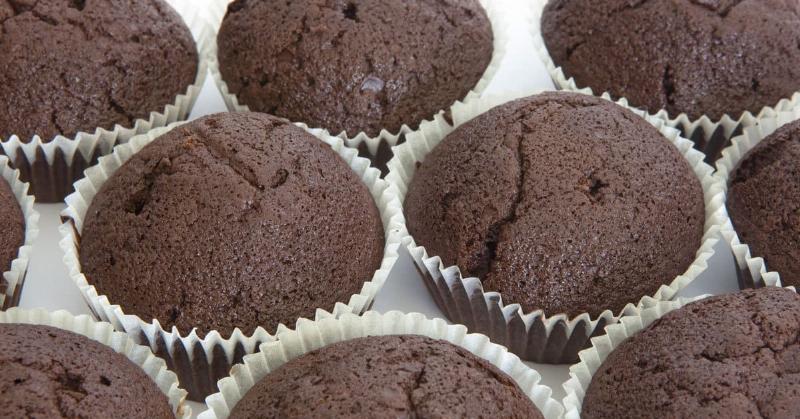 Essential Ingredients for Easy Chocolate Cupcakes