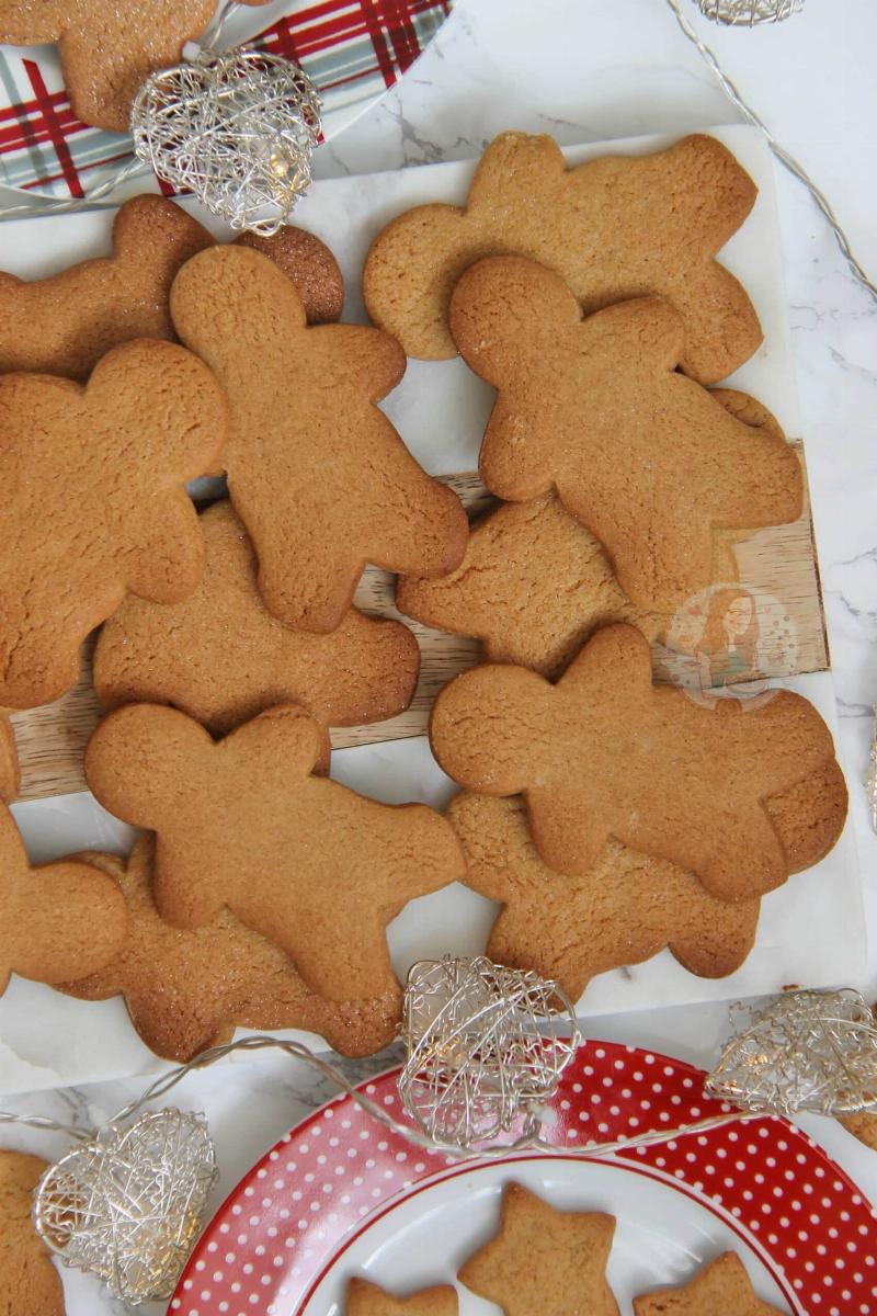 Easy Gingerbread Men Cookies