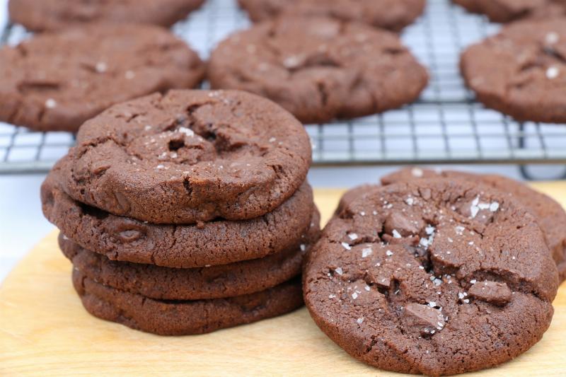 Accurate Flour Measurement for Baking Cookies