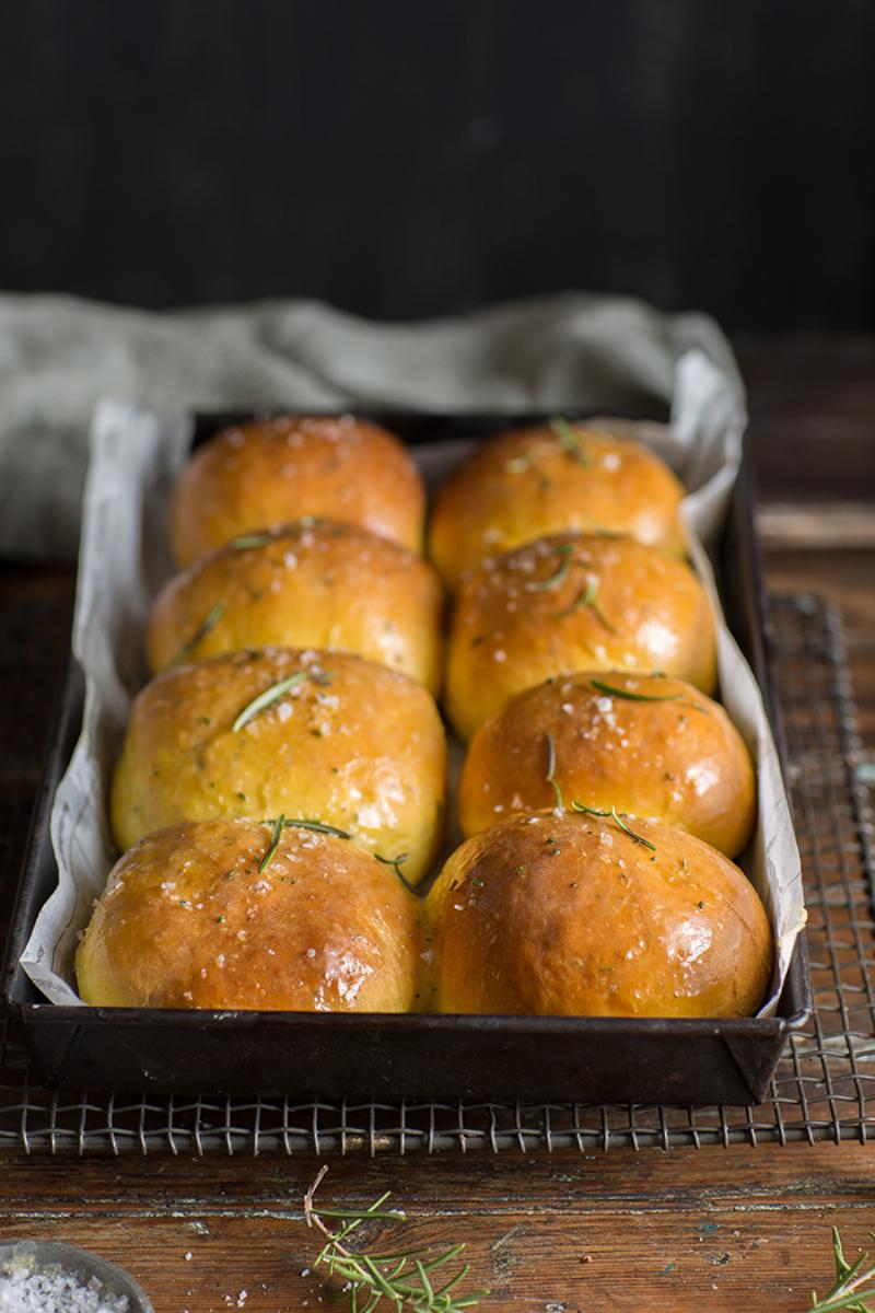 Freshly Baked Dinner Rolls