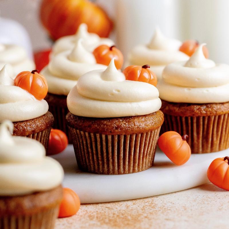 Frosting Pumpkin Cupcakes