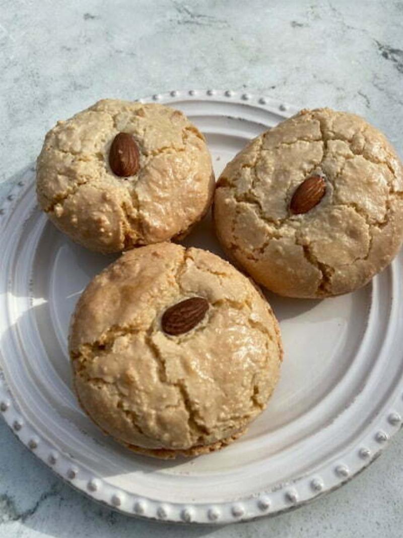 Gluten Free Almond Cookie Ingredients Layout