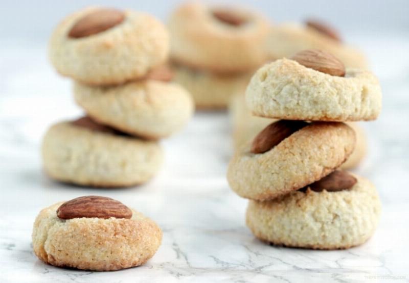 Gluten-Free Almond Flour Cookies Arranged on a Plate