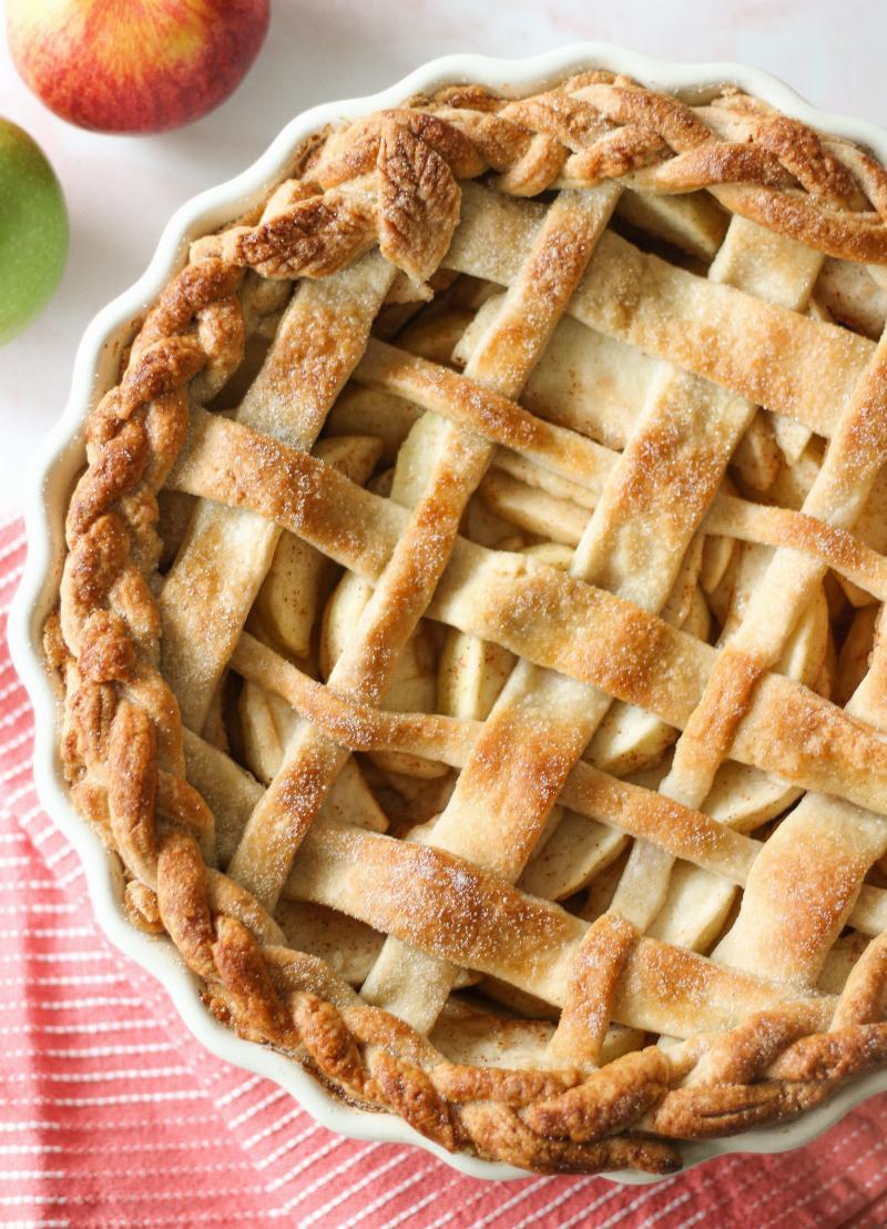 Best Apples for Apple Pie: Granny Smith, Honeycrisp, and Braeburn