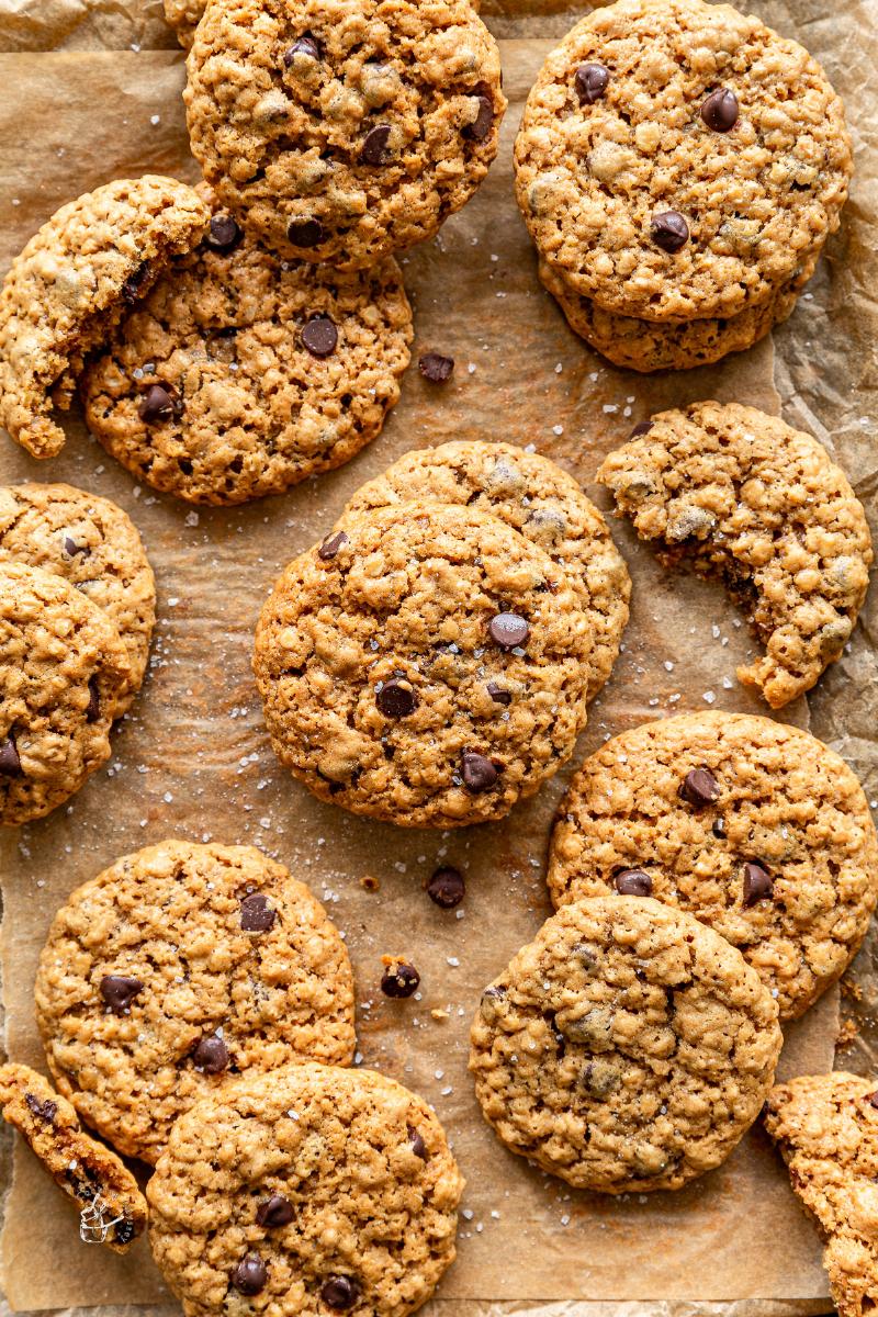 Healthy Cookie Recipes: Oatmeal Raisin, Peanut Butter Chocolate Chip, and Vegan Peanut Butter