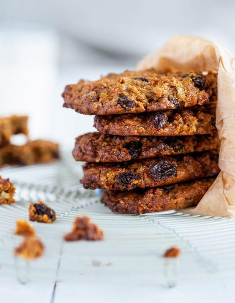 Healthy Oatmeal Raisin Cookies