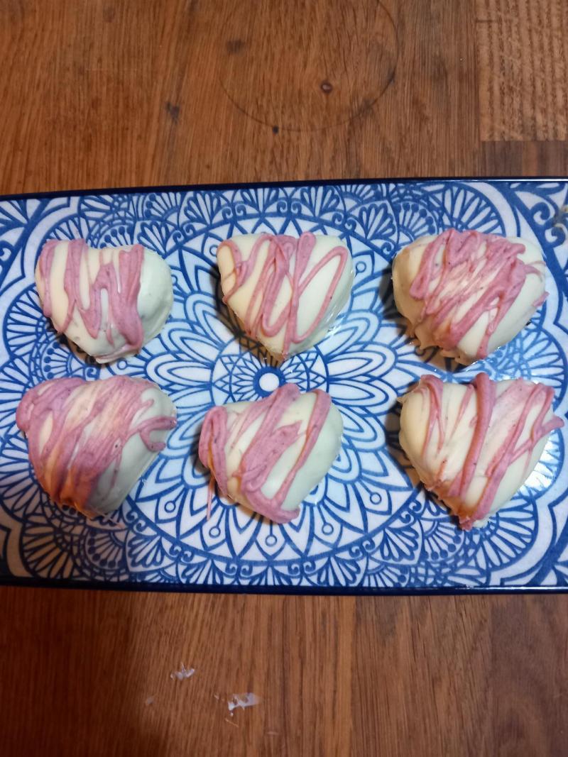 Heart Shaped Cake Slicing and Serving