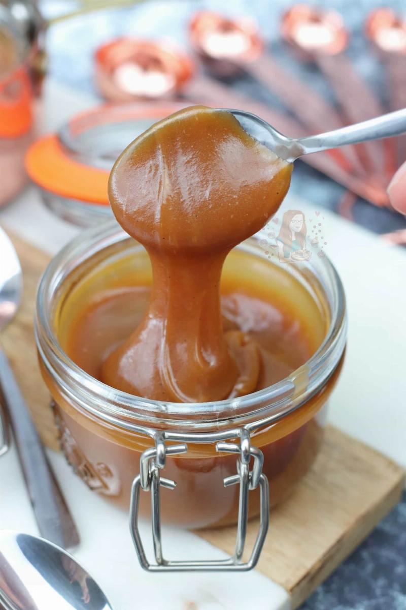 Making Homemade Caramel Sauce for Cookies