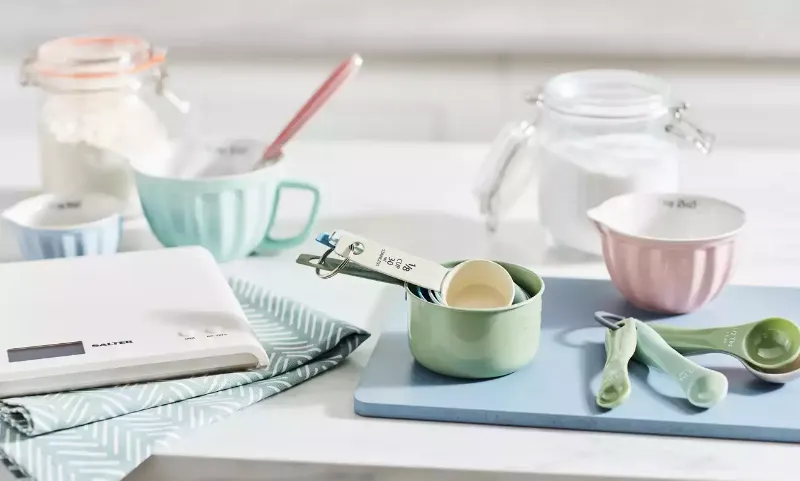 Measuring Ingredients Accurately for Baking