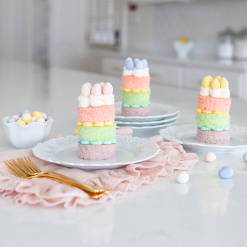 Tips for storing mini cakes for parties