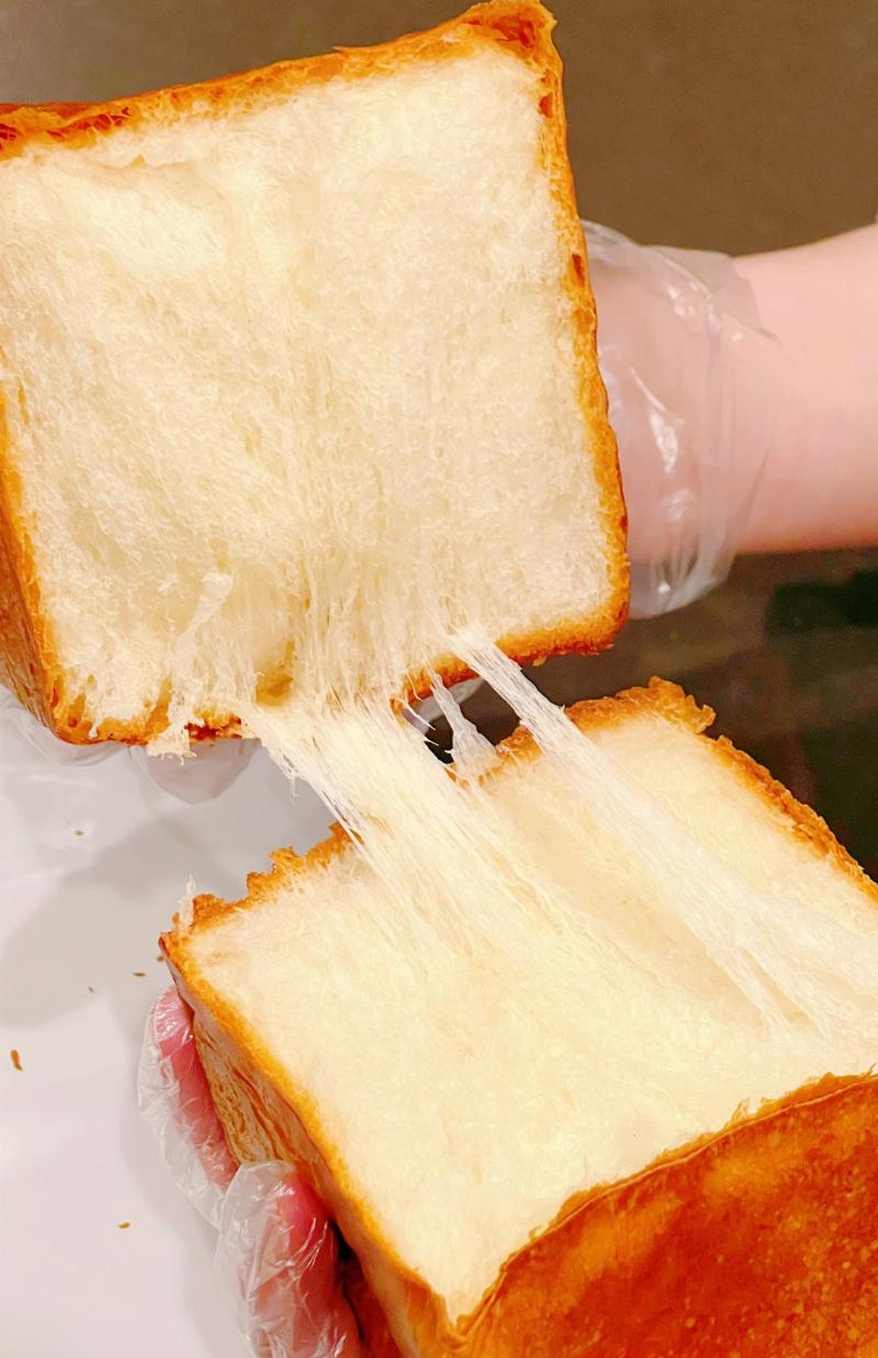 Mooncake and Milk Bread Pairing