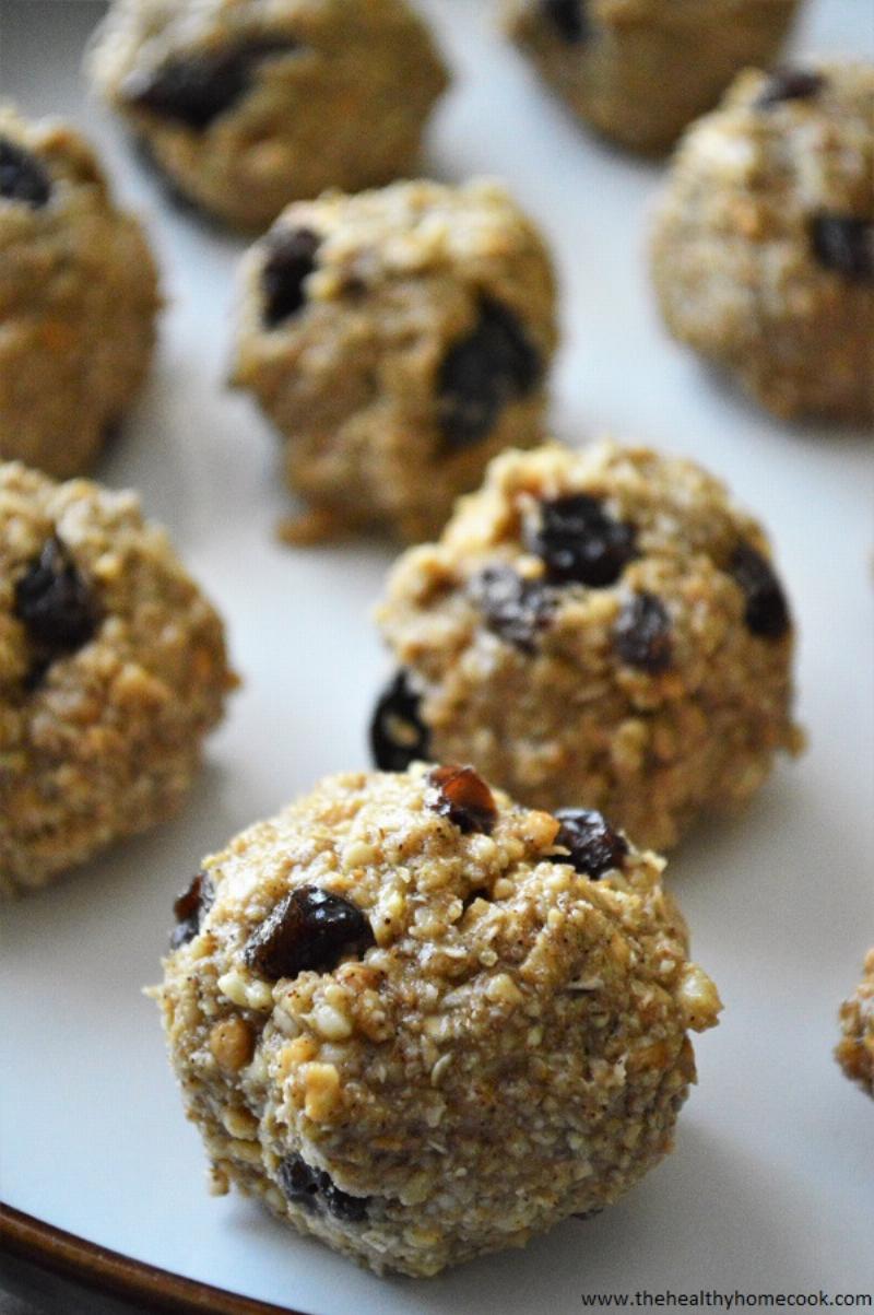 Oatmeal Raisin Protein Cookies