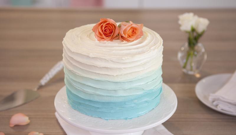 Frosting an Ombre Cake