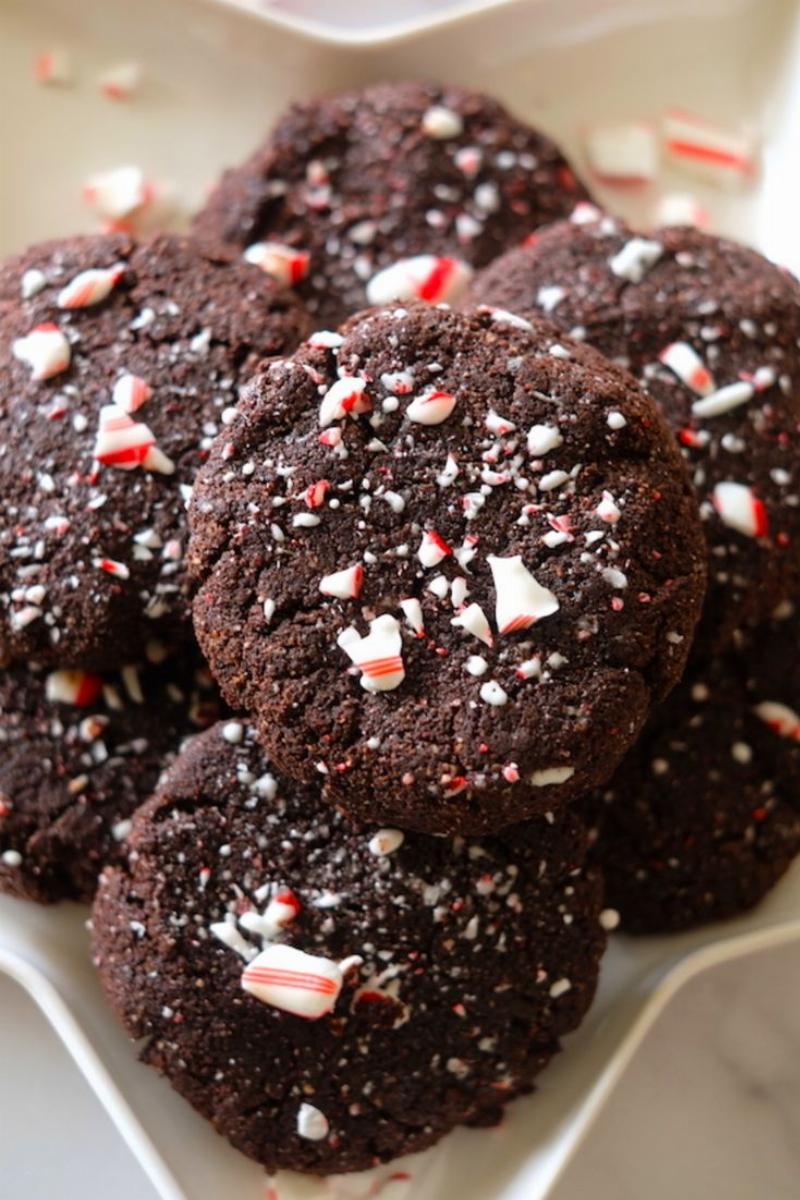 Peppermint Bark Chocolate Cookies Recipe