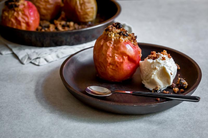 Perfectly Baked Apple Bread