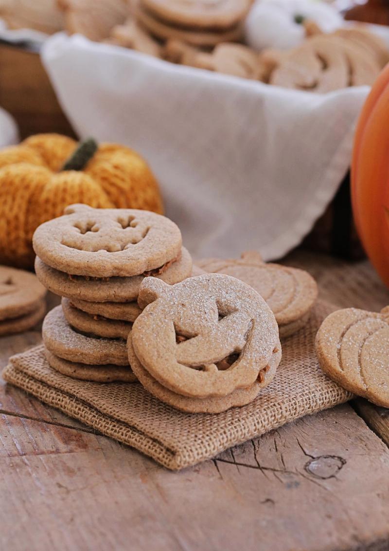 Delicious Pumpkin Spice Halloween Cookies