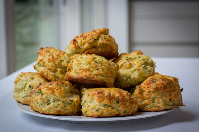 Proper Scone Cutting Technique