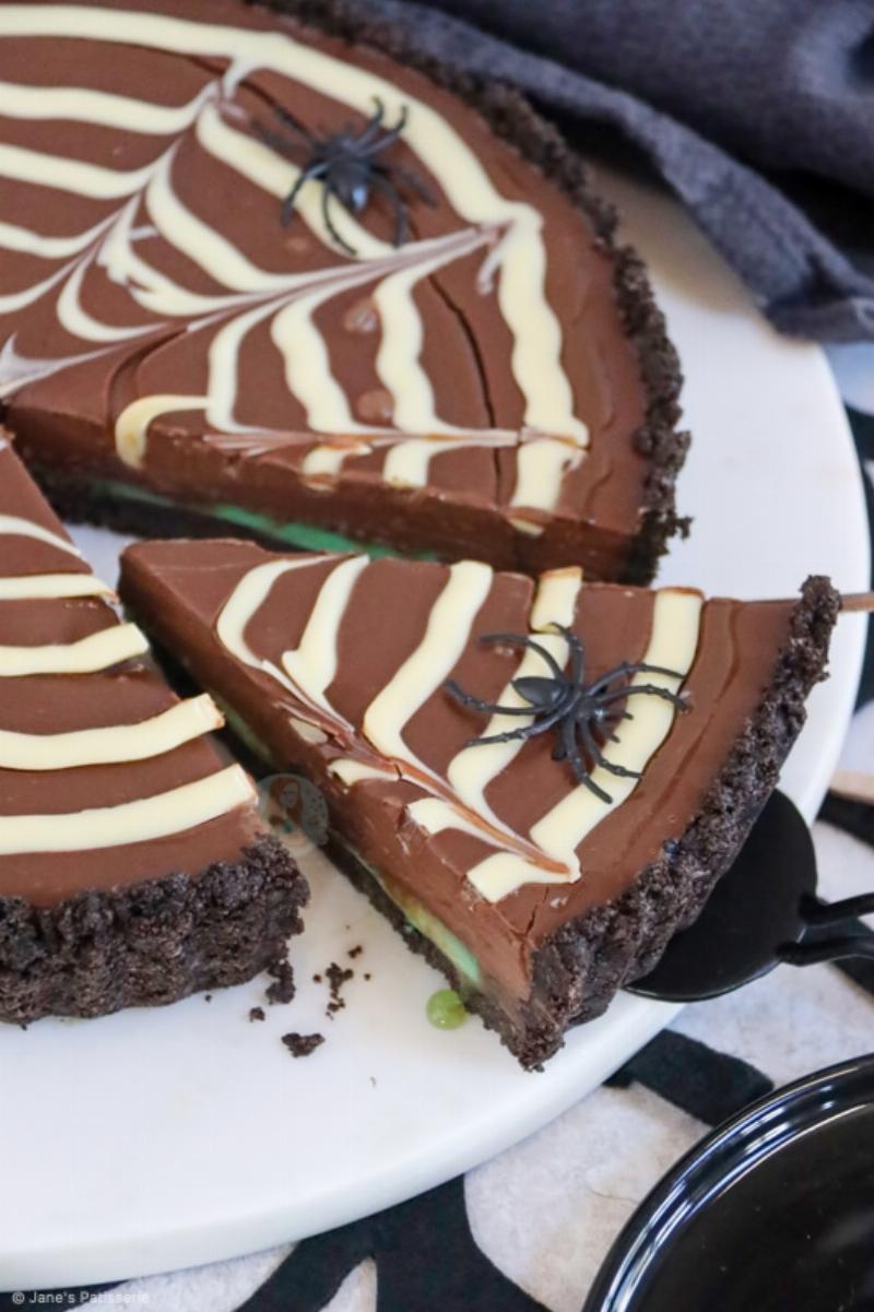 Spooky Spiderweb Cookies with Plastic Spiders