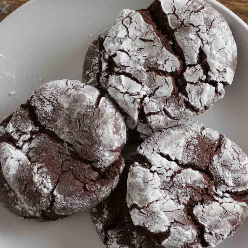 Storing Cocoa Crinkle Cookies