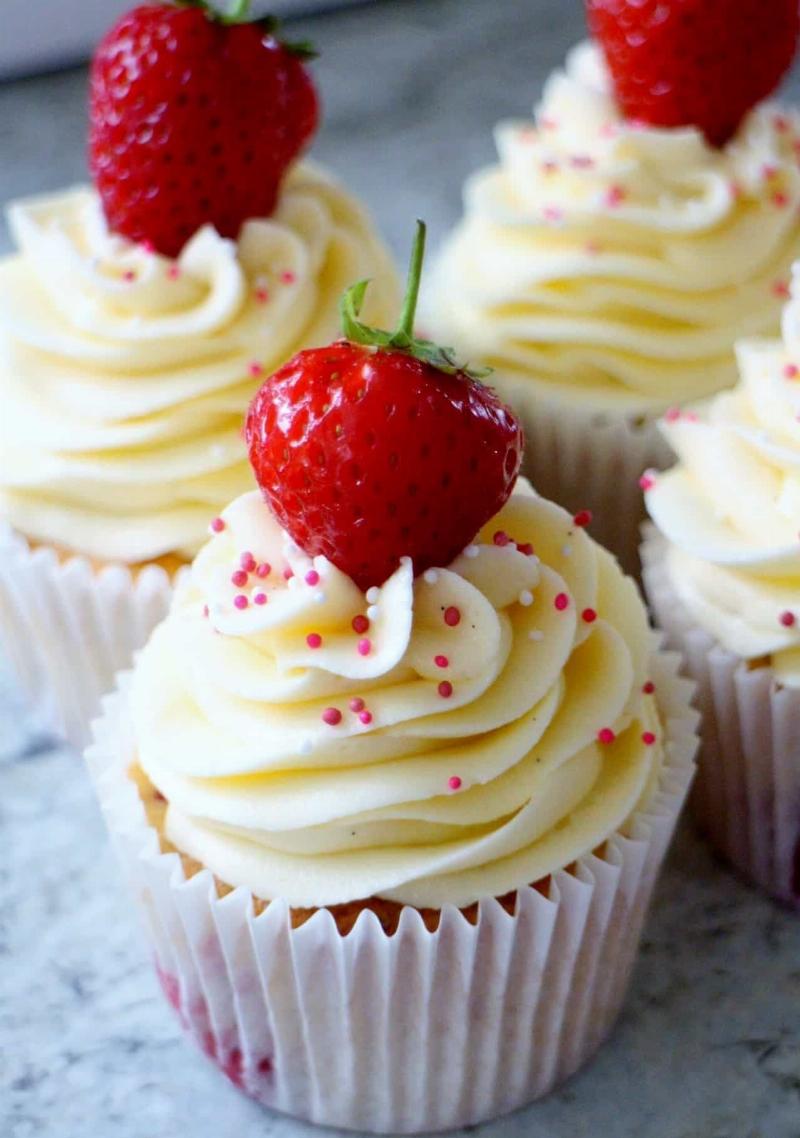 Strawberry Cupcake Batter Preparation