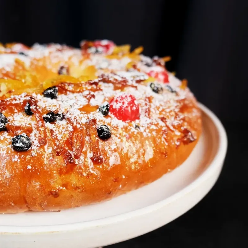 Traditional King Cake: A Symbol of Mardi Gras in New Orleans