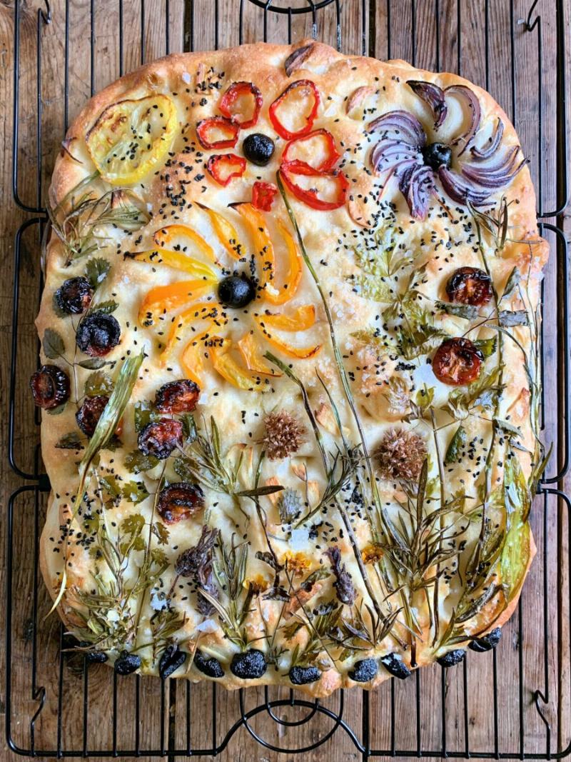 Vegan Focaccia Bread with Roasted Vegetables