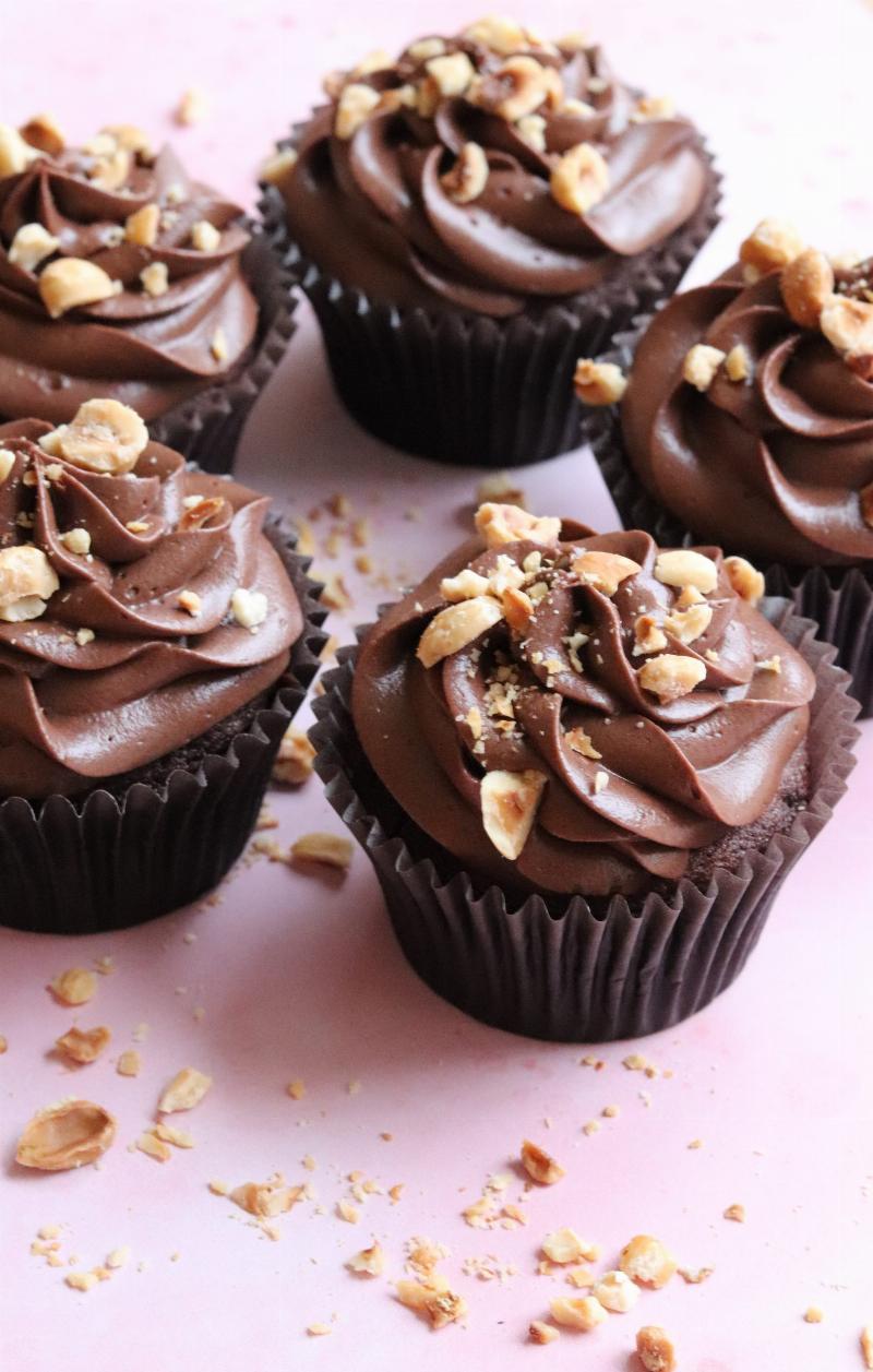 Vegan Hazelnut Cupcake Frosting