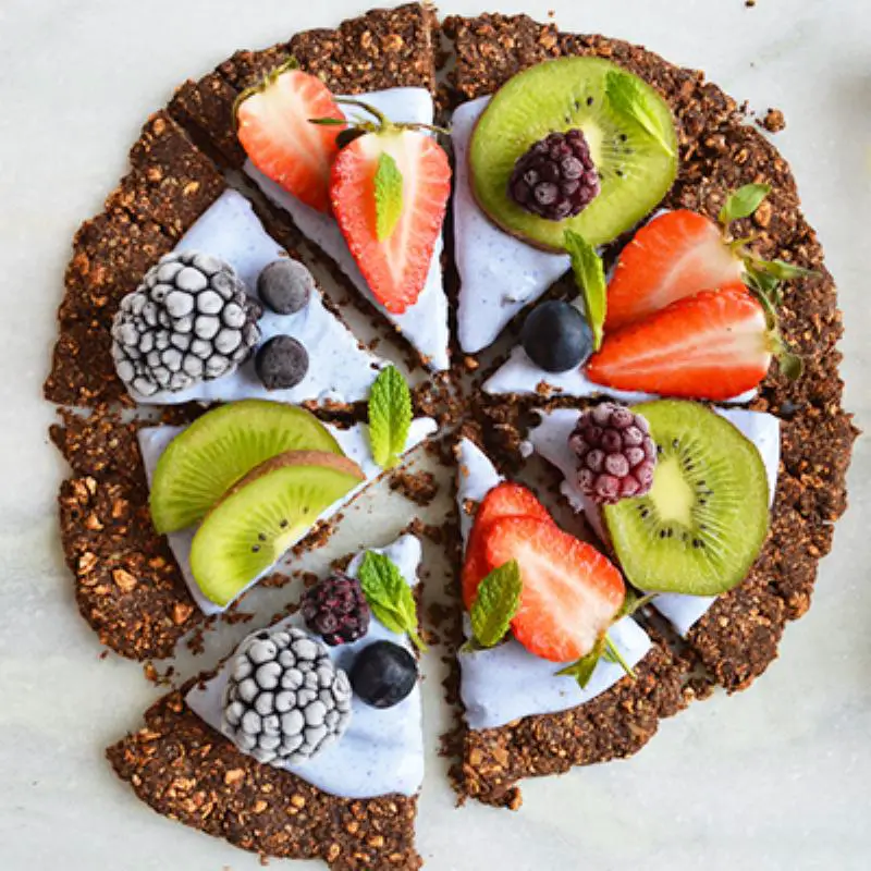 Vegan Matcha Cheesecake with Date and Nut Crust