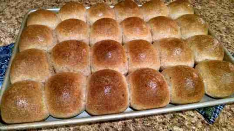 Healthy and Delicious Whole Wheat Dinner Rolls