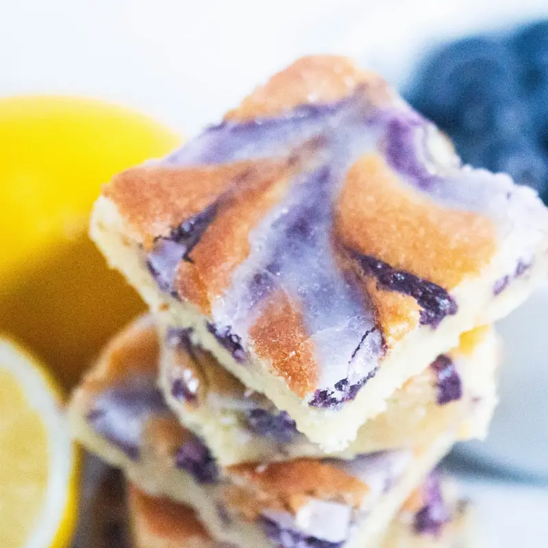Keto Lemon Drizzle Cake with Berries