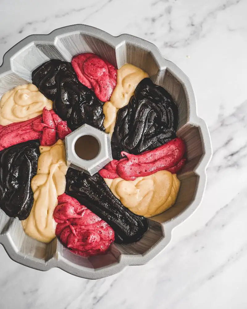 Velvet Swirl Cake Swirling Techniques