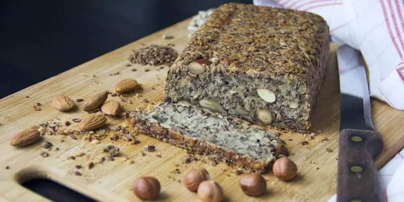 Almond Flour Keto Cake for Diabetics