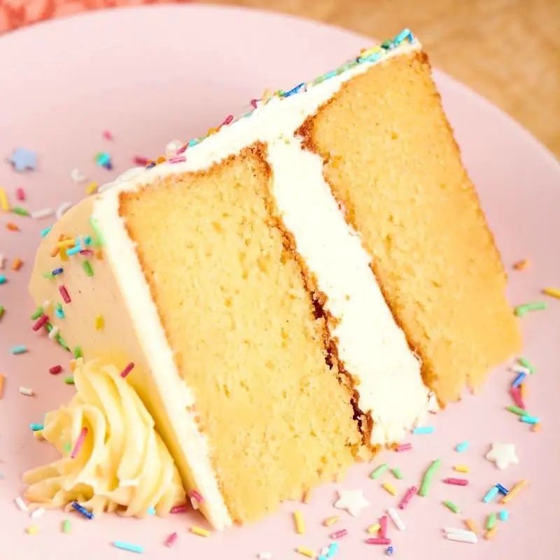 Simple and Delicious Keto Vanilla Cake Recipe