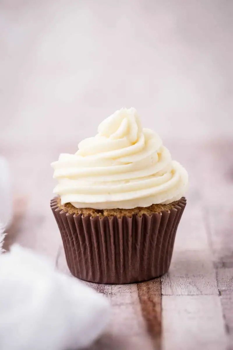 Keto Lemon Cake with Cream Cheese Frosting