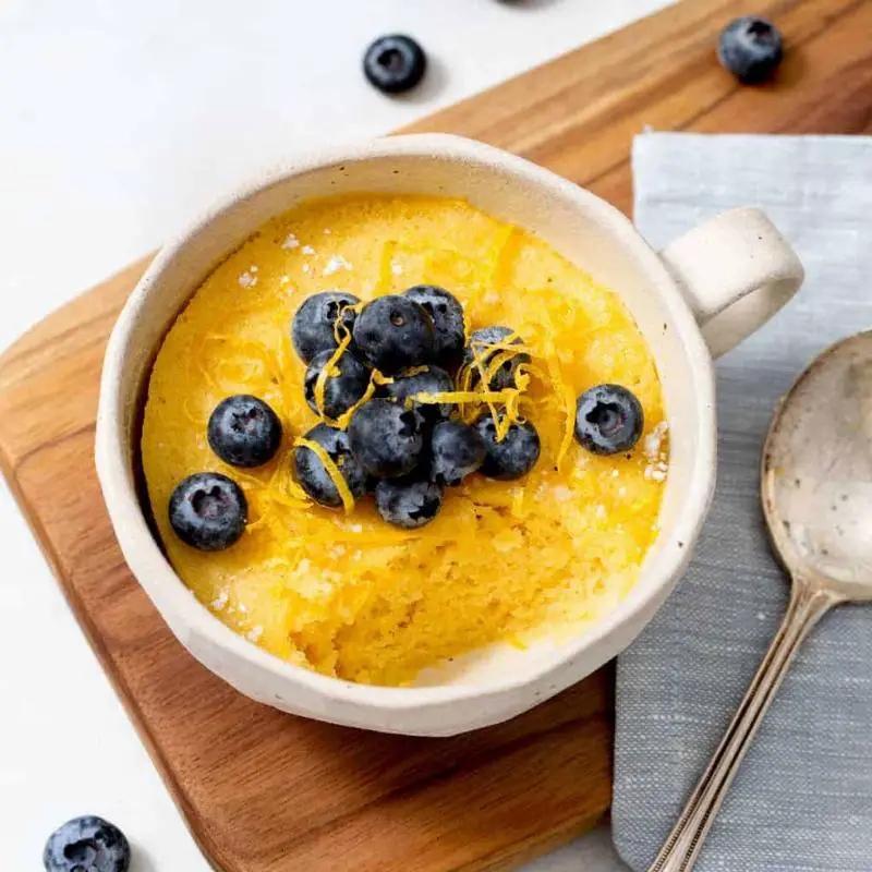 keto lemon mug cake with fresh berries – healthy dessert option
